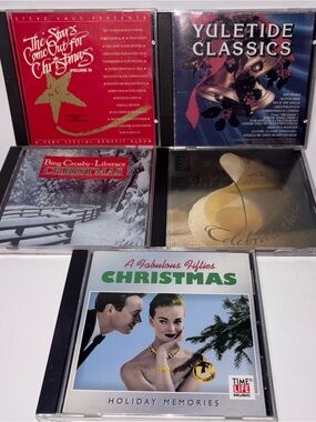 Christmas CD Lot of 5 Vintage Classics Bing Crosby Liberace Various Artists